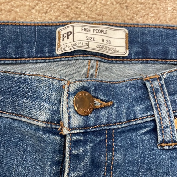 Free People Great Heights Frayed Skinny Jeans - Picture 7 of 8